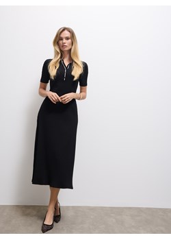 Mohito - Sukienka midi z kołnierzykiem polo - czarny ze sklepu Mohito w kategorii Sukienki - zdjęcie 188089209