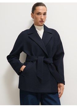 Mohito - Krótki płaszcz - granatowy ze sklepu Mohito w kategorii Płaszcze damskie - zdjęcie 188089239