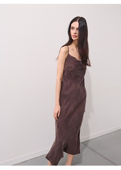 Mohito - Sukienka maxi z cupro i wiskozy - ciemnobrązowy ze sklepu Mohito w kategorii Sukienki - zdjęcie 188089527