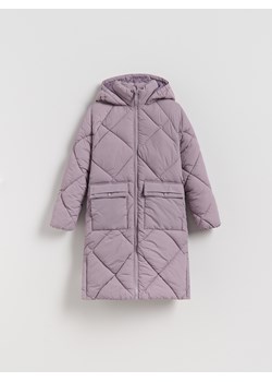 Reserved - Długi pikowany płaszcz z kapturem - lawendowy ze sklepu Reserved w kategorii Płaszcze dziewczęce - zdjęcie 188090316