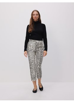Reserved - Bawełniane spodnie - wielobarwny ze sklepu Reserved w kategorii Spodnie damskie - zdjęcie 188093288