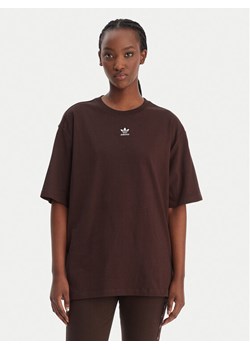 adidas T-Shirt Essentials Boyfriend KD1371 Brązowy Oversize ze sklepu MODIVO w kategorii Bluzki damskie - zdjęcie 188095565
