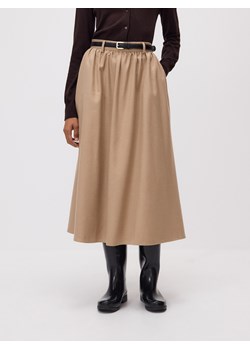 Reserved - Spódnica midi z paskiem - beżowy ze sklepu Reserved w kategorii Spódnice - zdjęcie 188096306