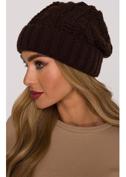 Czapka damska beanie brązowa M897, Kolor brązowy, Rozmiar uniwersalny, MOE ze sklepu Primodo w kategorii Czapki zimowe damskie - zdjęcie 188099259