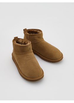 Reserved - Zamszowe śniegowce - brązowy ze sklepu Reserved w kategorii Buty zimowe męskie - zdjęcie 188099869