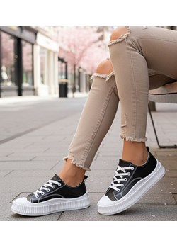 Czarne wiązane trampki creepersy /A5-2 12278 S293/ ze sklepu Pantofelek24.pl w kategorii Trampki damskie - zdjęcie 188100906