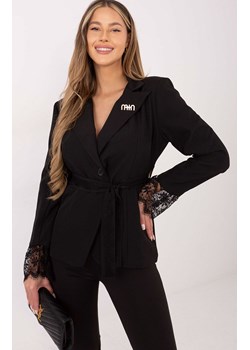 Czarna elegancka marynarka z paskiem MI-MA-A2895.54, Kolor czarny, Rozmiar uniwersalny, ITALY MODA ze sklepu Primodo w kategorii Marynarki damskie - zdjęcie 188101777