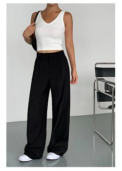 Eleganckie damskie spodnie z zaszewkami - Czarny S ze sklepu Intimica.pl w kategorii Spodnie damskie - zdjęcie 188102365