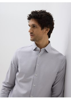 Reserved - Bawełniana koszula slim fit - jasnoszary ze sklepu Reserved w kategorii Koszule męskie - zdjęcie 188104105