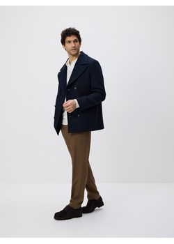 Reserved - Dwurzędowy płaszcz z dodatkiem wełny - granatowy ze sklepu Reserved w kategorii Płaszcze męskie - zdjęcie 188104108