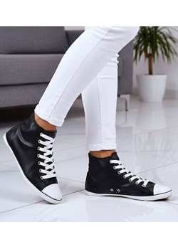 Czarne trampki damskie z wysoką cholewką /E5-2 15283 S097/ ze sklepu Pantofelek24.pl w kategorii Trampki damskie - zdjęcie 188107015