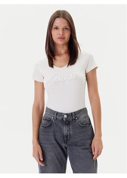 Guess T-Shirt W5YI46 J1314 Écru Slim Fit ze sklepu MODIVO w kategorii Bluzki damskie - zdjęcie 188110137