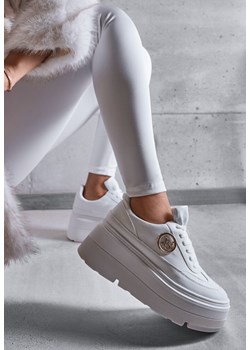 Białe Chunky Sneakersy Vices na Platformie z Okrągłym Detalem Sedvira ze sklepu renee.pl w kategorii Buty sportowe damskie - zdjęcie 188114505