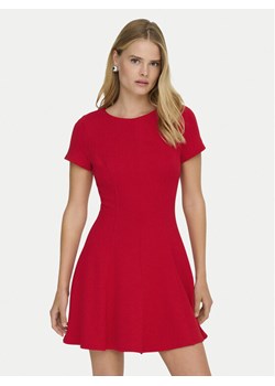 ONLY Sukienka codzienna Kenya 15370506 Czerwony Regular Fit ze sklepu MODIVO w kategorii Sukienki - zdjęcie 188115156