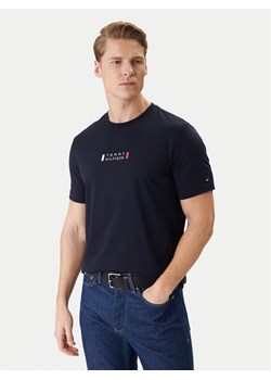Tommy Hilfiger T-Shirt Brand Love Small Center Tee MW0MW41453 Granatowy Regular Fit ze sklepu MODIVO w kategorii T-shirty męskie - zdjęcie 188118505