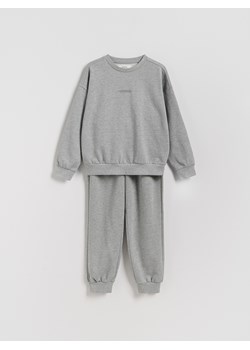 Reserved - Komplet oversize - jasnoszary ze sklepu Reserved w kategorii Spodnie chłopięce - zdjęcie 188120267