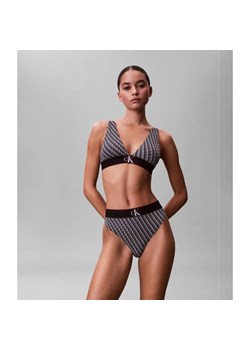 Calvin Klein Underwear Stringi ze sklepu Gomez Fashion Store w kategorii Majtki damskie - zdjęcie 188132456