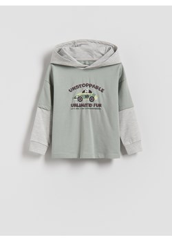 Reserved - Bawełniany longsleeve z kapturem - jasnozielony ze sklepu Reserved w kategorii Bluzy chłopięce - zdjęcie 188133998