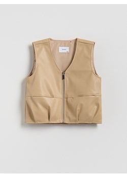 Reserved - Kamizelka z imitacji skóry - beżowy ze sklepu Reserved w kategorii Kamizelki dziewczęce - zdjęcie 188134097