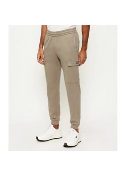 EA7 Spodnie dresowe | Slim Fit ze sklepu Gomez Fashion Store w kategorii Spodnie męskie - zdjęcie 188135659