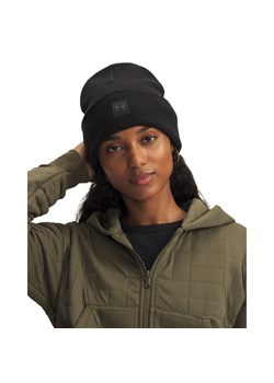 Damska czapka zimowa Under Armour W HALFTIME BEANIE - czarna ze sklepu Sportstylestory.com w kategorii Czapki zimowe damskie - zdjęcie 188136248
