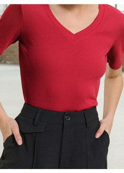 Sinsay - Koszulka z dekoltem V - czerwony ze sklepu Sinsay w kategorii Bluzki damskie - zdjęcie 188137786