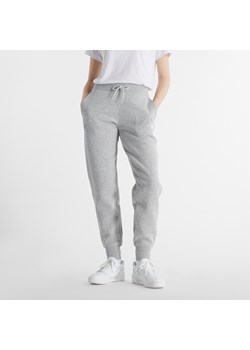 Spodnie damskie New Balance WP43805AG – szare ze sklepu New Balance Poland w kategorii Spodnie damskie - zdjęcie 188142595