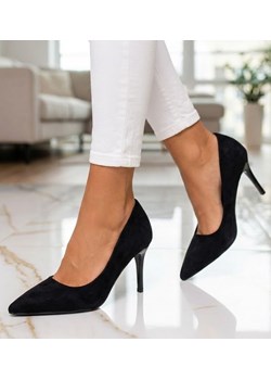 Czarne zamszowe czółenka damskie na szpilce /A1-3 11806 T594/ ze sklepu Pantofelek24.pl w kategorii Czółenka - zdjęcie 188145169