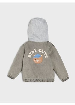 Sinsay - Kurtka jeansowa z kapturem - szary ze sklepu Sinsay w kategorii Kurtki chłopięce - zdjęcie 188151428