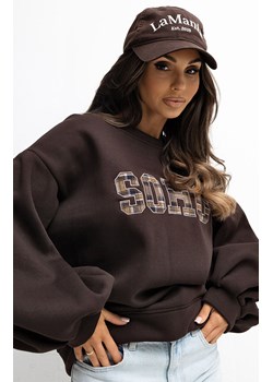 Brązowa ocieplana bluza damska z naszywką RV-BL-A1040.03, Kolor brązowy, Rozmiar uniwersalny, Rue Paris ze sklepu Primodo w kategorii Bluzy damskie - zdjęcie 188153358