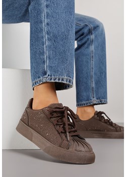 Brązowe Sneakersy z Tłoczeniami na Nosku Zdobione Cyrkoniami Jadefesa ze sklepu born2be.pl w kategorii Buty sportowe damskie - zdjęcie 188154407