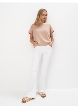 Mohito - Bawełniany t-shirt - beżowy ze sklepu Mohito w kategorii Bluzki damskie - zdjęcie 188155067