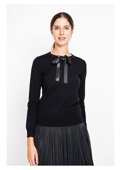 ASSUILI Sweter w kolorze czarnym ze sklepu Limango Polska w kategorii Swetry damskie - zdjęcie 188170889