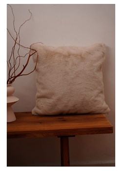 Wallity Poszewka w kolorze beżowym na poduszkę ze sklepu Limango Polska w kategorii Poduszki dekoracyjne - zdjęcie 188189146