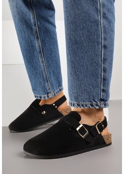 Czarne Sandały w Stylu Chodaków Ozdobione Klamrami Qyrraya ze sklepu born2be.pl w kategorii Sandały damskie - zdjęcie 188218996