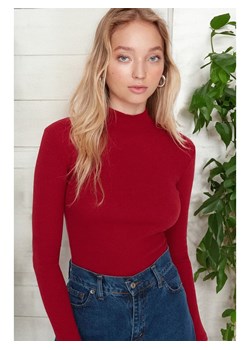 trendyol Koszulka w kolorze czerwonym ze sklepu Limango Polska w kategorii Bluzki damskie - zdjęcie 188223705