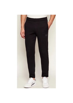 EA7 Spodnie | Slim Fit ze sklepu Gomez Fashion Store w kategorii Spodnie męskie - zdjęcie 188229265