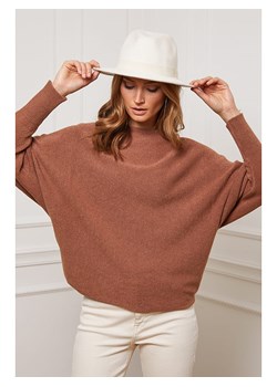 Joséfine Sweter "Jackson" w kolorze karmelowym ze sklepu Limango Polska w kategorii Swetry damskie - zdjęcie 188243675