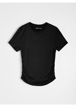 Sinsay - Jednolita bluzka z krótkim rękawem - czarny ze sklepu Sinsay w kategorii Bluzki damskie - zdjęcie 188248608