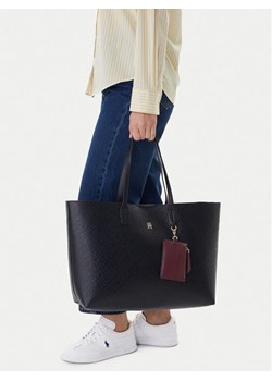Torebka Tommy Hilfiger Th Icon Tote Mono AW0AW18174 Granatowy ze sklepu eobuwie.pl w kategorii Torby Shopper bag - zdjęcie 188249559