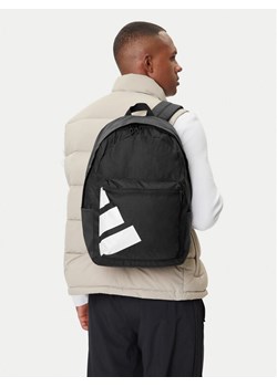 Plecak adidas Classic Back-to-School Badge of Sport JG1527 Czarny ze sklepu eobuwie.pl w kategorii Plecaki - zdjęcie 188249607
