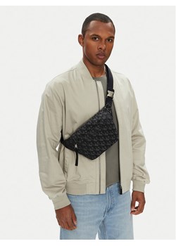 Nerka Calvin Klein Jeans Unstructured Monogram Waistbag LV04G3177G Czarny ze sklepu eobuwie.pl w kategorii Nerki - zdjęcie 188249679