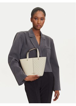 Torebka MICHAEL Michael Kors Flora 32T5GFFC1B Écru ze sklepu eobuwie.pl w kategorii Torby Shopper bag - zdjęcie 188249825