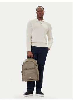 Plecak Calvin Klein Sleek Round LV04D3143G Beżowy ze sklepu eobuwie.pl w kategorii Plecaki - zdjęcie 188250099