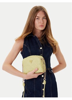 Torebka Guess Adelasia HWQL96 58140 Żółty ze sklepu eobuwie.pl w kategorii Listonoszki - zdjęcie 188250338