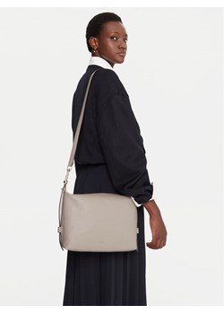 Torebka Furla WB01866-BX2045-VAN00-1-007-20-CN Beżowy ze sklepu eobuwie.pl w kategorii Listonoszki - zdjęcie 188250696