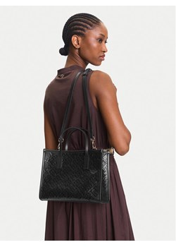 Torebka Tommy Hilfiger Th City Mini AW0AW17500 Granatowy ze sklepu eobuwie.pl w kategorii Torebki damskie - zdjęcie 188250725