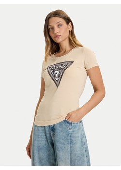 Guess T-Shirt W5BI15 J1314 Beżowy Slim Fit ze sklepu MODIVO w kategorii Bluzki damskie - zdjęcie 188256308