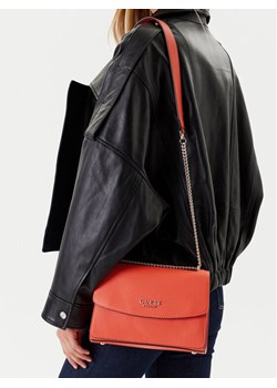 Guess Torebka HWBB73 34210 Pomarańczowy ze sklepu MODIVO w kategorii Kopertówki - zdjęcie 188257105