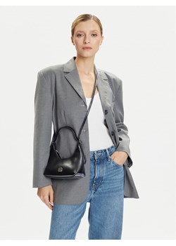 Calvin Klein Torebka Emblm Hw Lthr Mini LV04F3263G Czarny ze sklepu MODIVO w kategorii Torebki damskie - zdjęcie 188257395